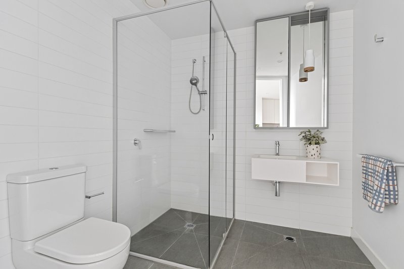 Photo - 617/91 Galada Avenue, Parkville VIC 3052 - Image 3