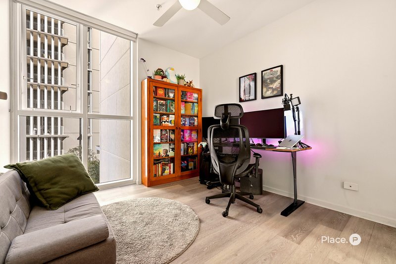 Photo - 617/977 Ann Street, Fortitude Valley QLD 4006 - Image 17