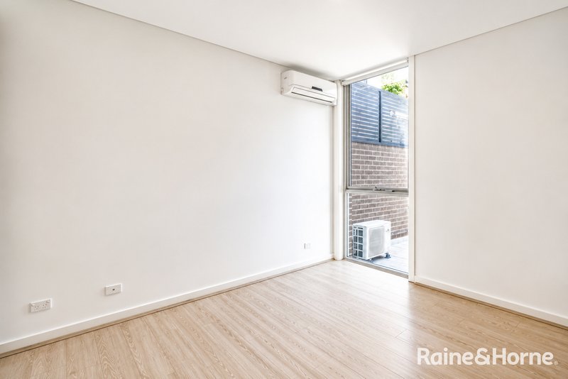 Photo - 6/18-22A Hope Street, Rosehill NSW 2142 - Image 6