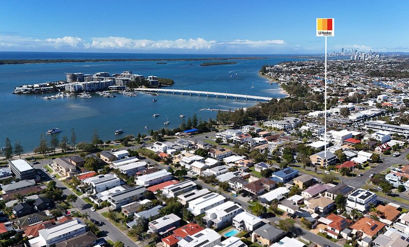 Photo - 6/18 Abalone Avenue, Paradise Point QLD 4216 - Image 1