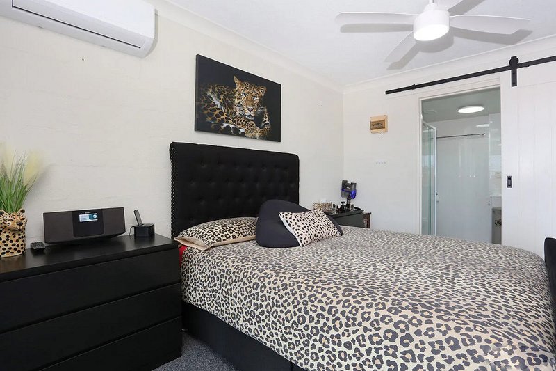 Photo - 6/18 Abalone Avenue, Paradise Point QLD 4216 - Image 4