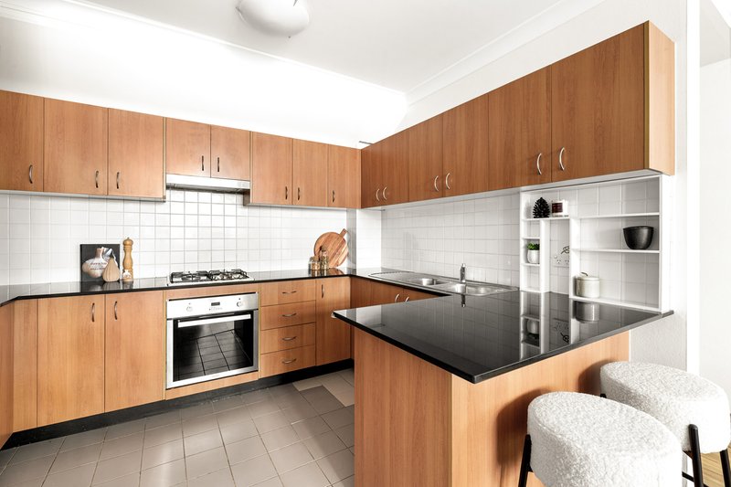 Photo - 6/18 Cecilia Street, Marrickville NSW 2204 - Image 5