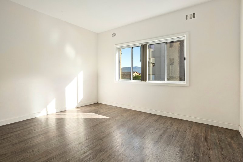 Photo - 6/18 Church Street, Wollongong NSW 2500 - Image 6