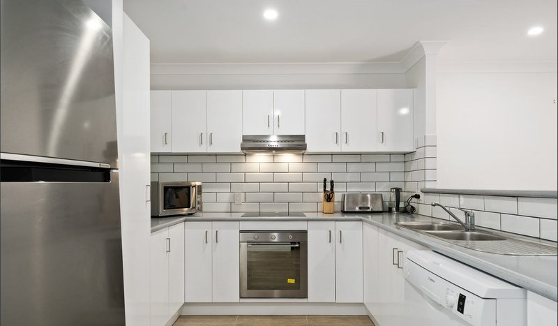 Photo - 6/18 Delavan Street, Wishart QLD 4122 - Image 2