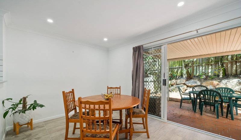 Photo - 6/18 Delavan Street, Wishart QLD 4122 - Image 5