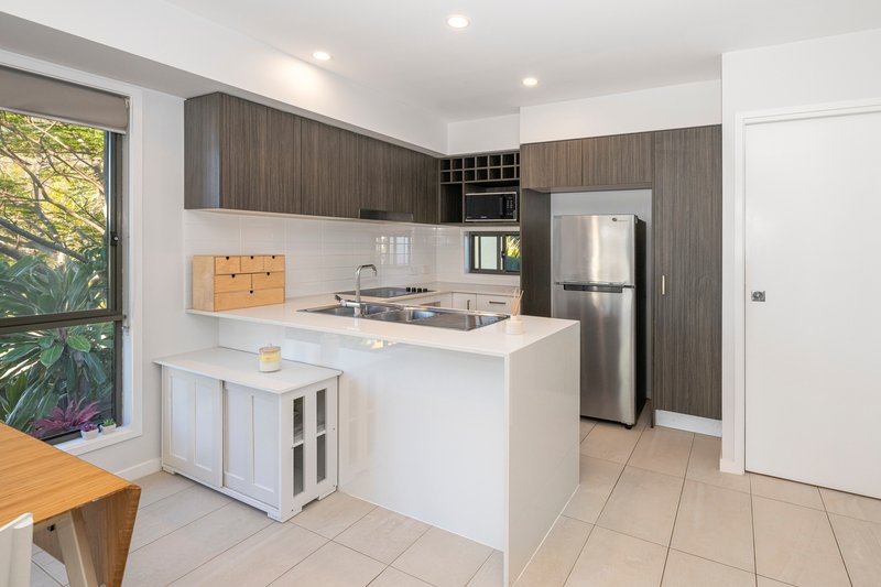 Photo - 6/18 Hedley Avenue, Nundah QLD 4012 - Image 3