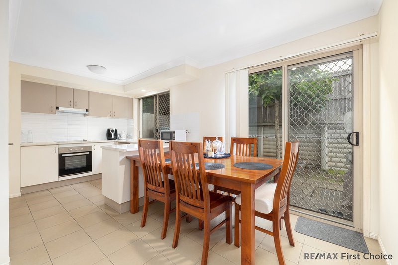 Photo - 6/18 Mornington Court, Calamvale QLD 4116 - Image 4