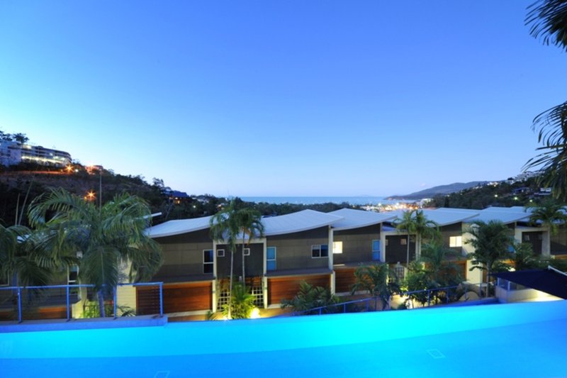 Photo - 6/18 Raintree Place, Airlie Beach QLD 4802 - Image 2