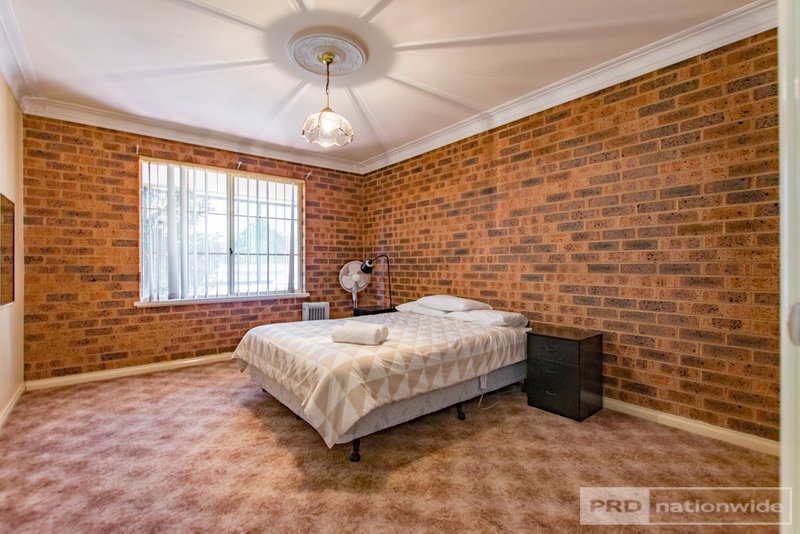 Photo - 6/18 Russell Street, Tumut NSW 2720 - Image 6