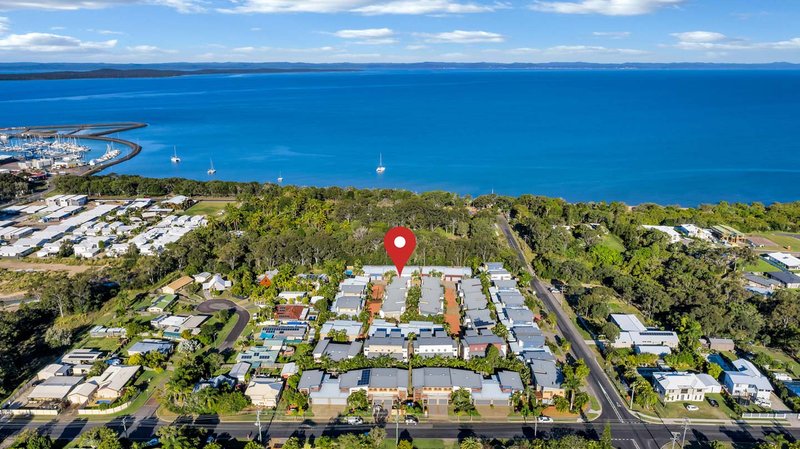 Photo - 61/80 Moolyyir Street, Urangan QLD 4655 - Image 18