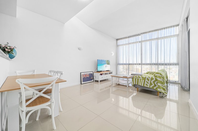 Photo - 618/12 Rancom Street, Botany NSW 2019 - Image 2