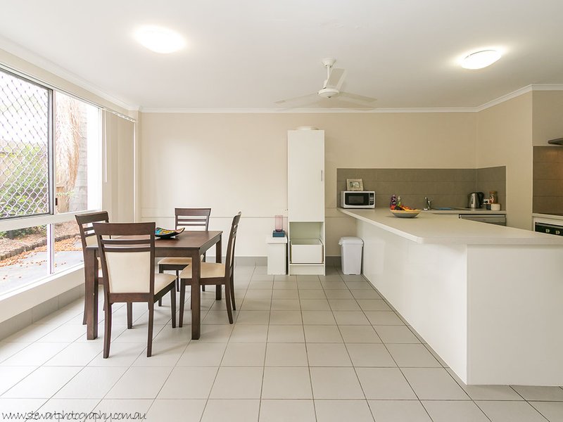 Photo - 6/184 Torquay Road, Scarness QLD 4655 - Image 3