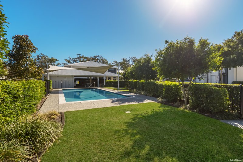 Photo - 6/188 Gainsborough Drive, Pimpama QLD 4209 - Image 9