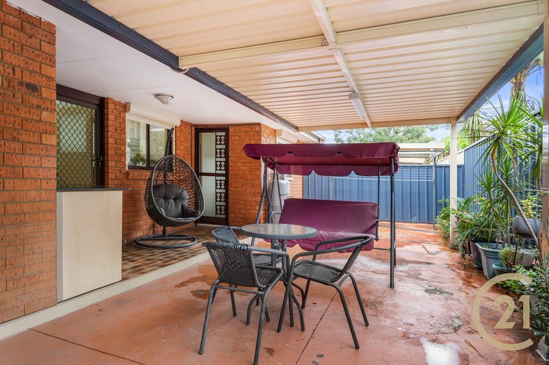 Photo - 6/19-21 Third Avenue, Macquarie Fields NSW 2564 - Image 12