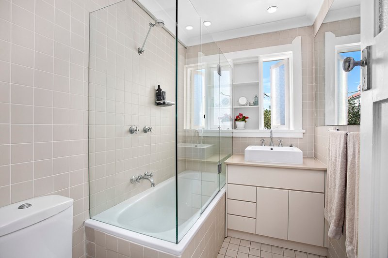 Photo - 6/19 Denham Street, Bondi NSW 2026 - Image 5