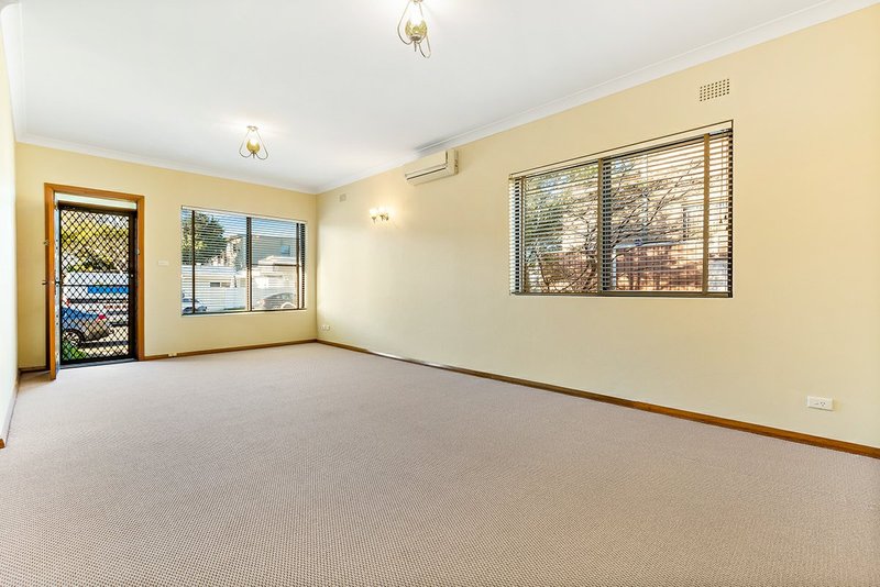 Photo - 6/19 Moate Avenue, Brighton-Le-Sands NSW 2216 - Image 2