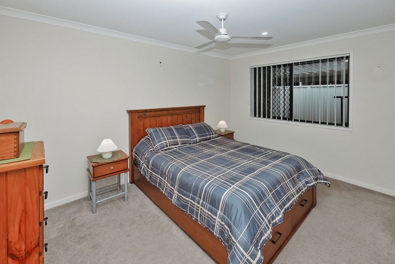 Photo - 6/191 Barolin Street, Avenell Heights QLD 4670 - Image 7