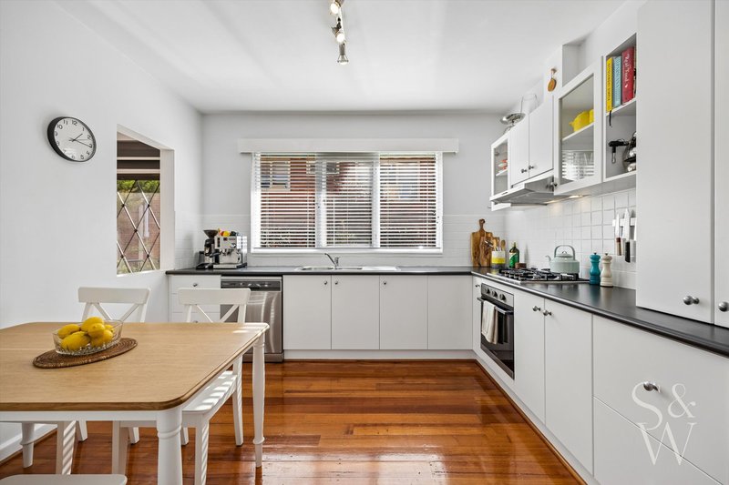 Photo - 6/199 Brighton Road, Elwood VIC 3184 - Image 3