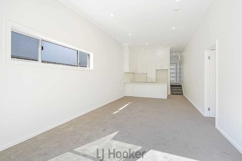 Photo - 6/1A Centre Avenue, Blackalls Park NSW 2283 - Image 4