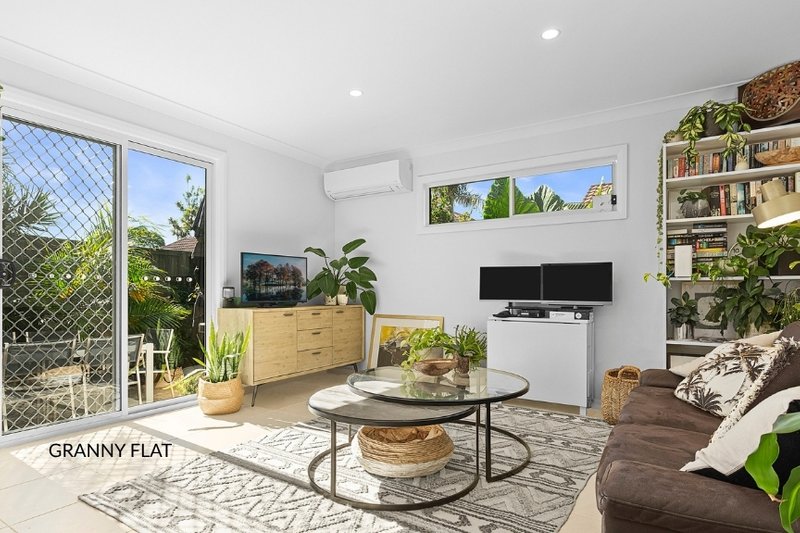 Photo - 61A Lascelles Road, Narraweena NSW 2099 - Image 1