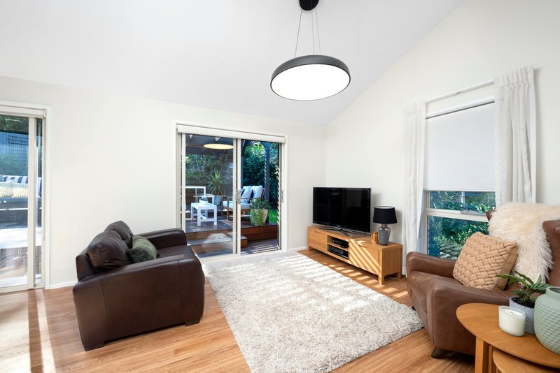 Photo - 61a Ronald Avenue, Greenwich NSW 2065 - Image 4