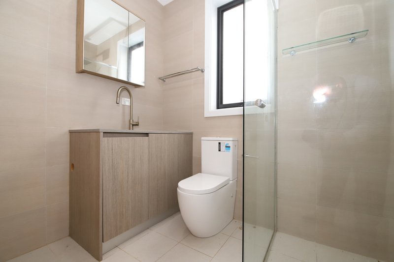 Photo - 61B Noble Avenue, Greenacre NSW 2190 - Image 6