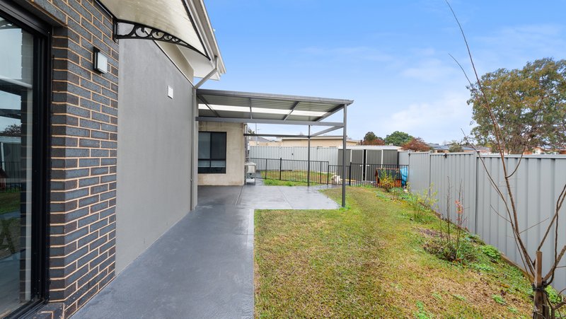 Photo - 6/2-10 Creekwood Drive, Craigieburn VIC 3064 - Image 16