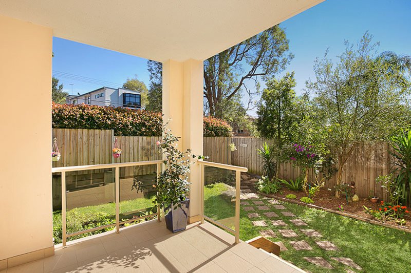 6/2-10 Hawkesbury Avenue, Dee Why NSW 2099