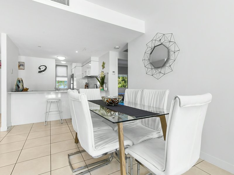 Photo - 6/2-4 Boyd Street, Woorim QLD 4507 - Image 3