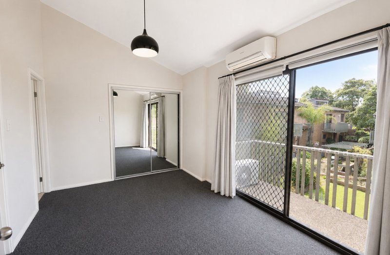 Photo - 6/2-6 Hainsworth Street, Westmead NSW 2145 - Image 8