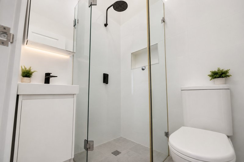 Photo - 6/2-6 Hainsworth Street, Westmead NSW 2145 - Image 9