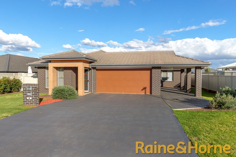 62 & 62A Champagne Drive, Dubbo NSW 2830