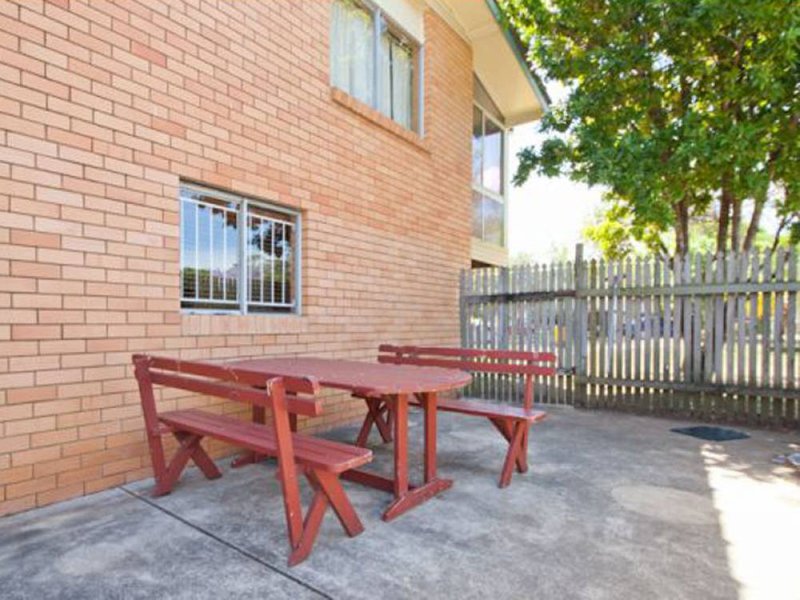 Photo - 62-64 Queen Street, Caboolture South QLD 4510 - Image 13