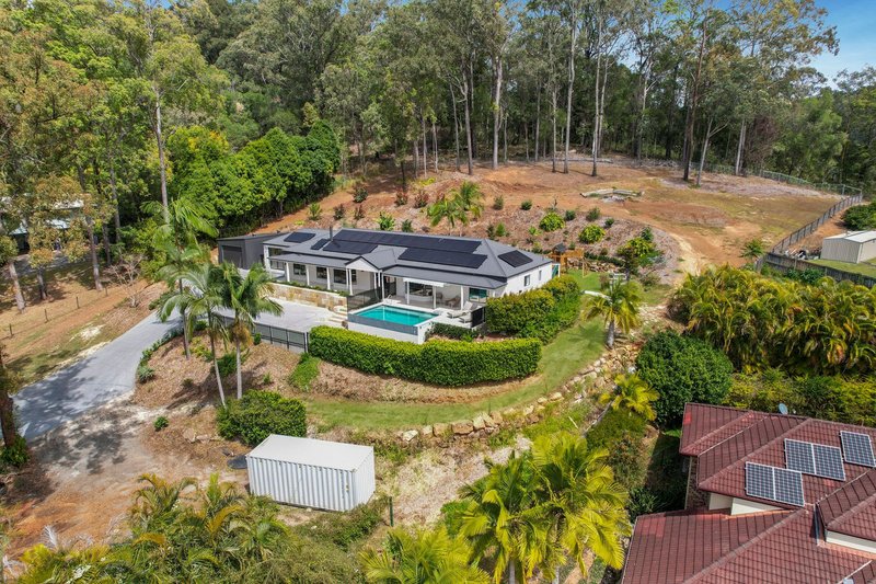 Photo - 62-64 The Oval Drive, Mount Nathan QLD 4211 - Image 4