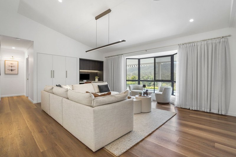 Photo - 62-64 The Oval Drive, Mount Nathan QLD 4211 - Image 10