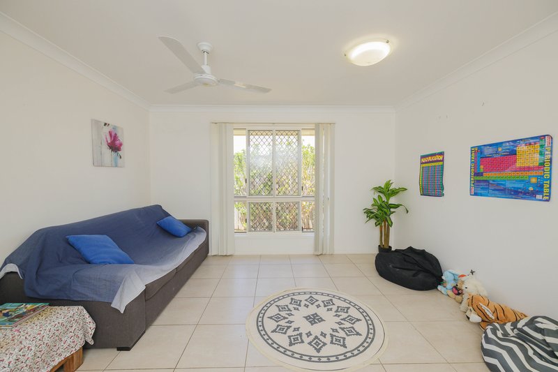 Photo - 62 Abby Drive, Gracemere QLD 4702 - Image 5