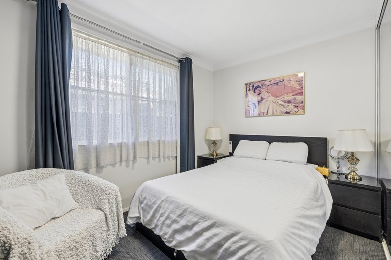Photo - 62 Adeline Street, Bass Hill NSW 2197 - Image 6