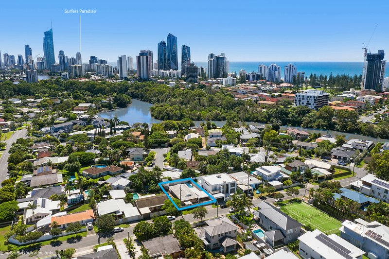 Photo - 62 Allambi Avenue, Broadbeach Waters QLD 4218 - Image 2