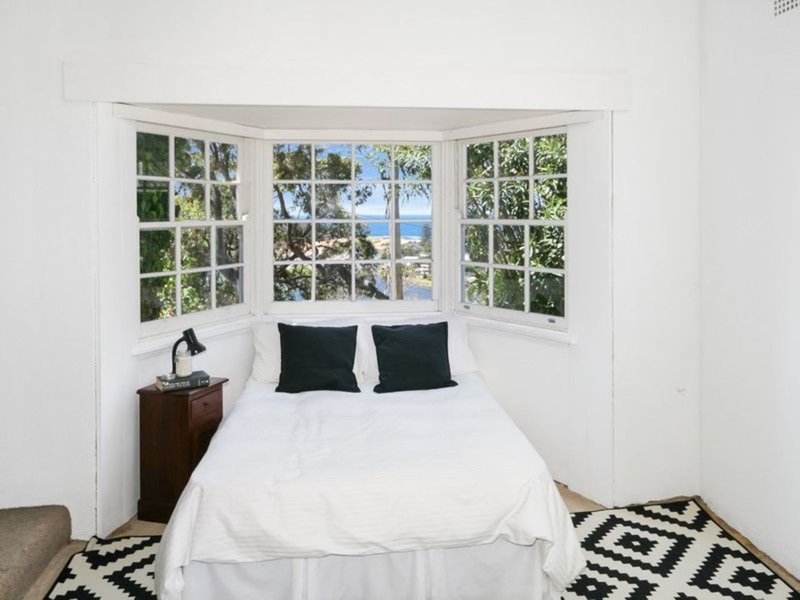 Photo - 62 Alleyne Avenue, North Narrabeen NSW 2101 - Image 8