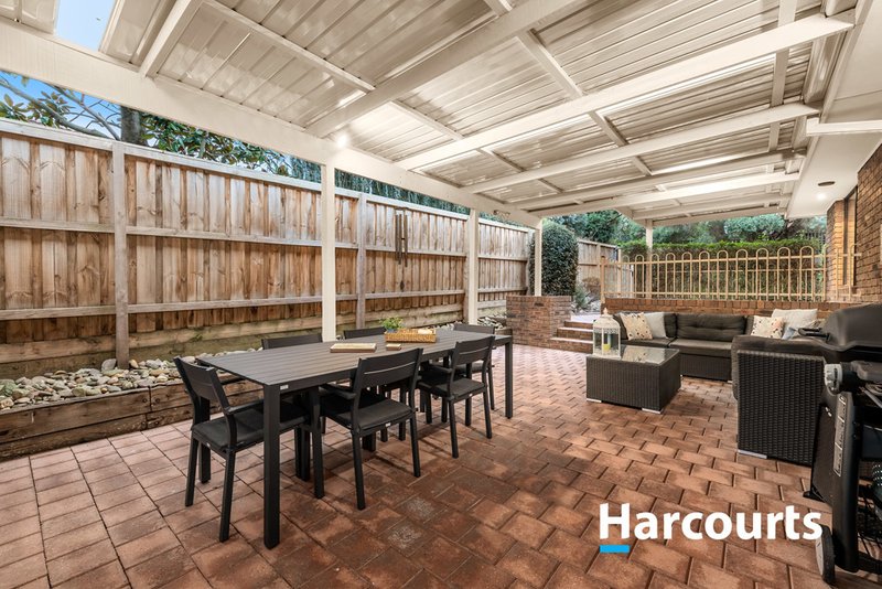 Photo - 62 Amersham Drive, Wantirna VIC 3152 - Image 9