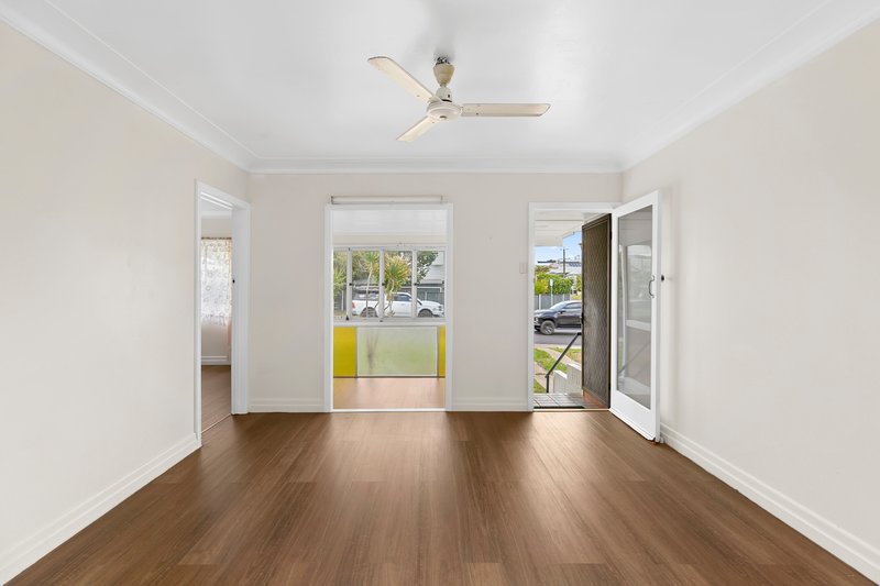 Photo - 62 Appleby Road, Stafford QLD 4053 - Image 3