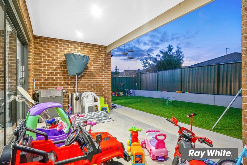 Photo - 62 Barrangi Drive, Tarneit VIC 3029 - Image 14