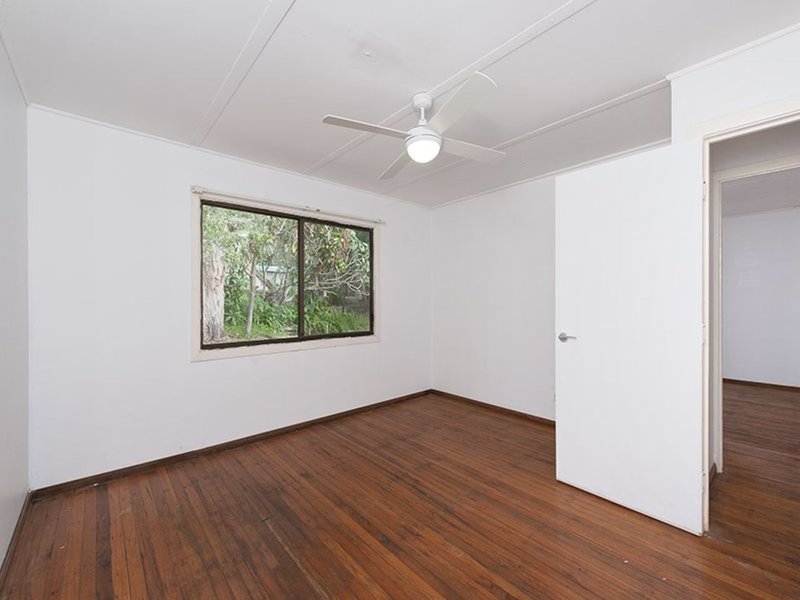 Photo - 62 Bayview Street, Soldiers Point NSW 2317 - Image 7