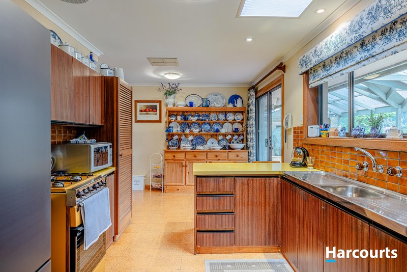 Photo - 62 Bellaview Road, Flagstaff Hill SA 5159 - Image 10