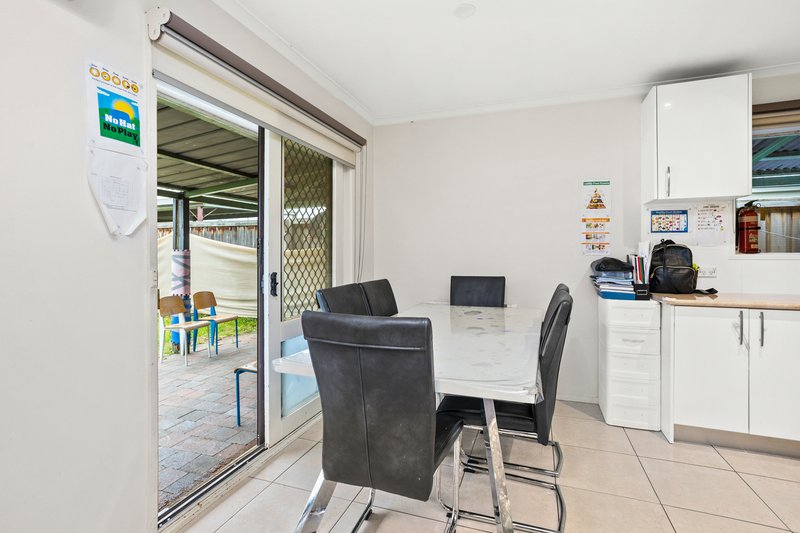 Photo - 62 Bellbridge Drive, Hoppers Crossing VIC 3029 - Image 8