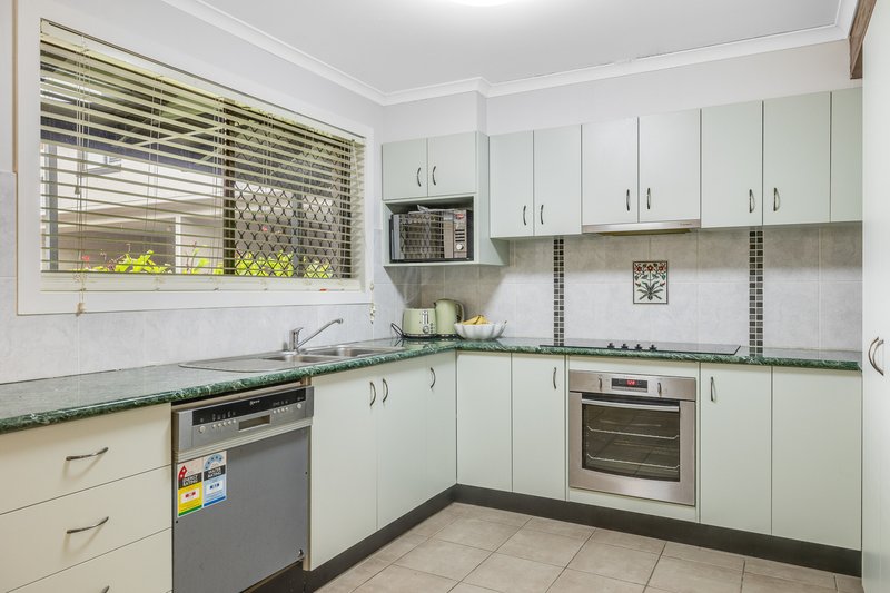 Photo - 6/2 Benjamin Street, Mount Lofty QLD 4350 - Image 6