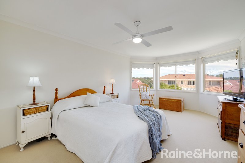 Photo - 62 Bindowan Crescent, Maryland NSW 2287 - Image 9