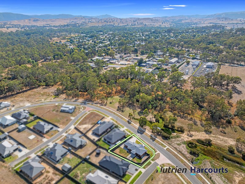 Photo - 62 Boundary Creek Boulevard, Yea VIC 3717 - Image 2