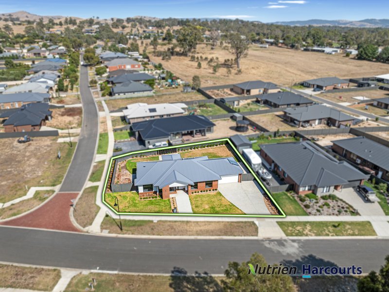 Photo - 62 Boundary Creek Boulevard, Yea VIC 3717 - Image 19