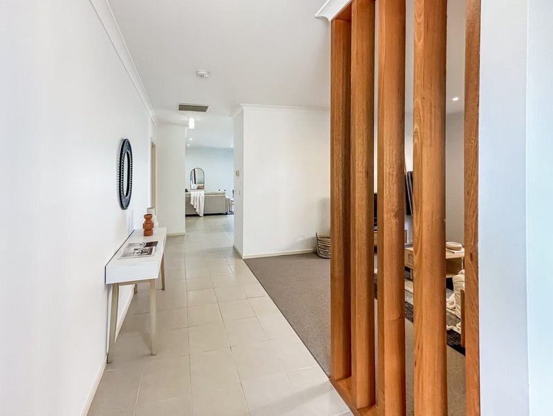 Photo - 62 Brownlow Drive, Point Cook VIC 3030 - Image 2